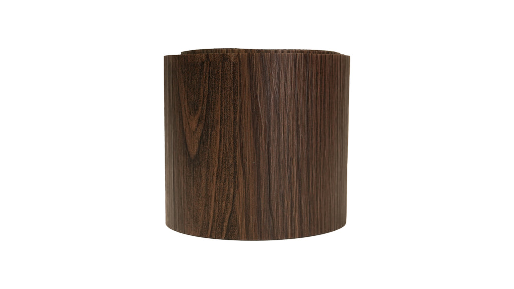 Madera marrón oscuro